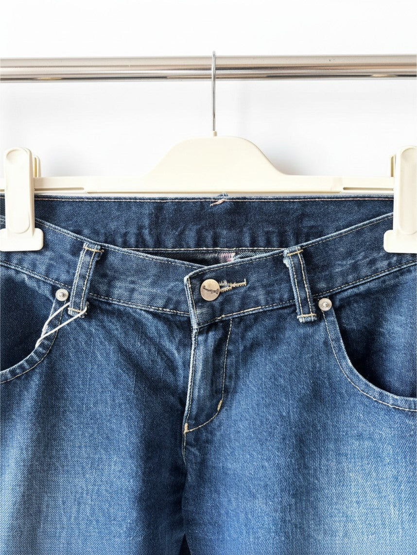 One Teaspoon Kingpins Cropped Boyfriend Jeans in Mid-Blue — Size 8