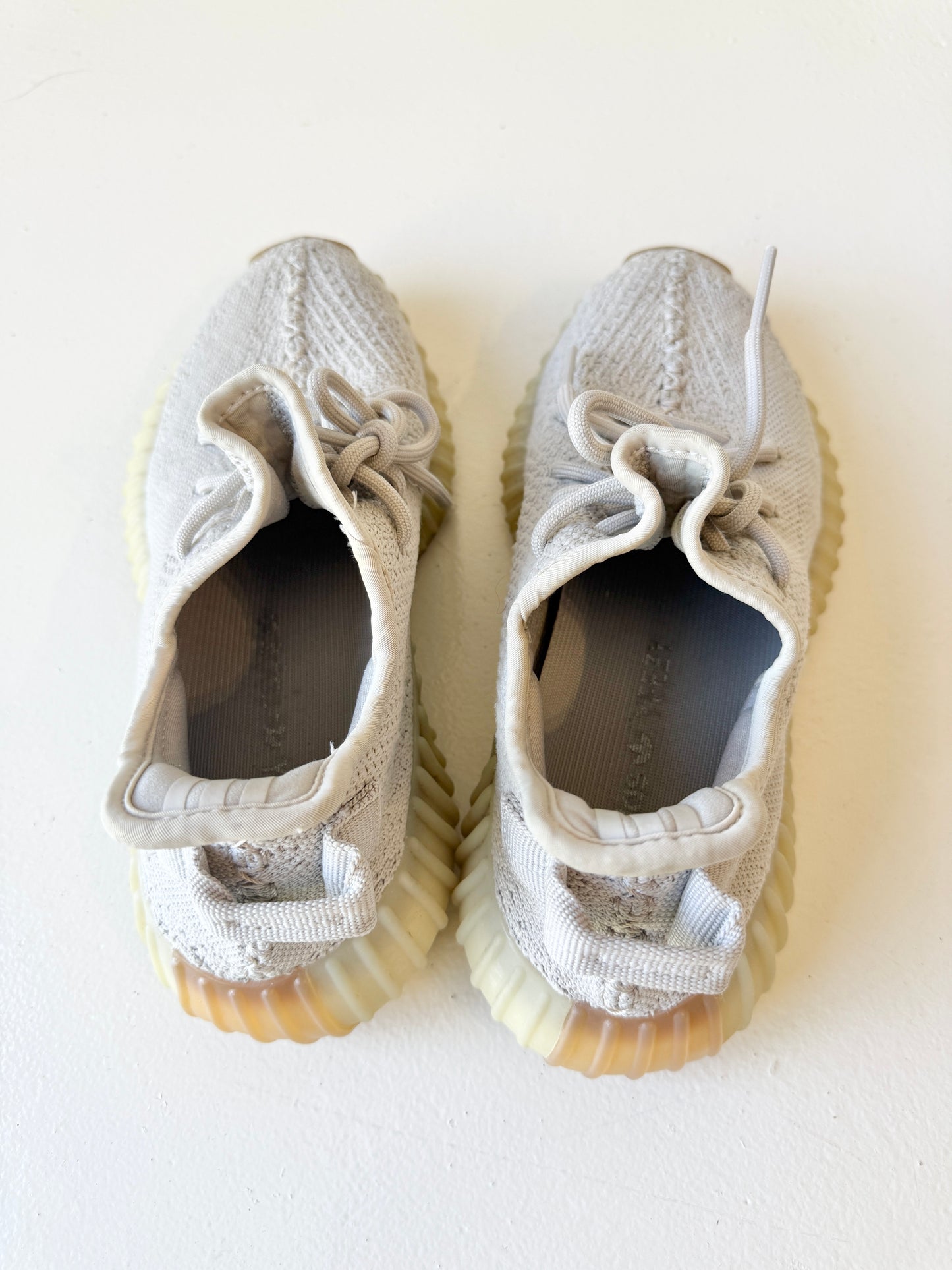 Adidas x Yeezy Boost 350 V2 in Sesame
