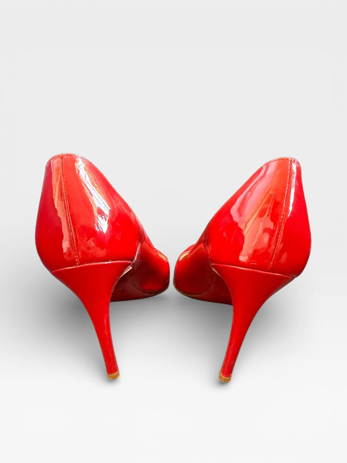Christian Louboutin Kate 100 Red Patent Leather Pumps Heels EU 37.5 Pointed Toe Red Sole