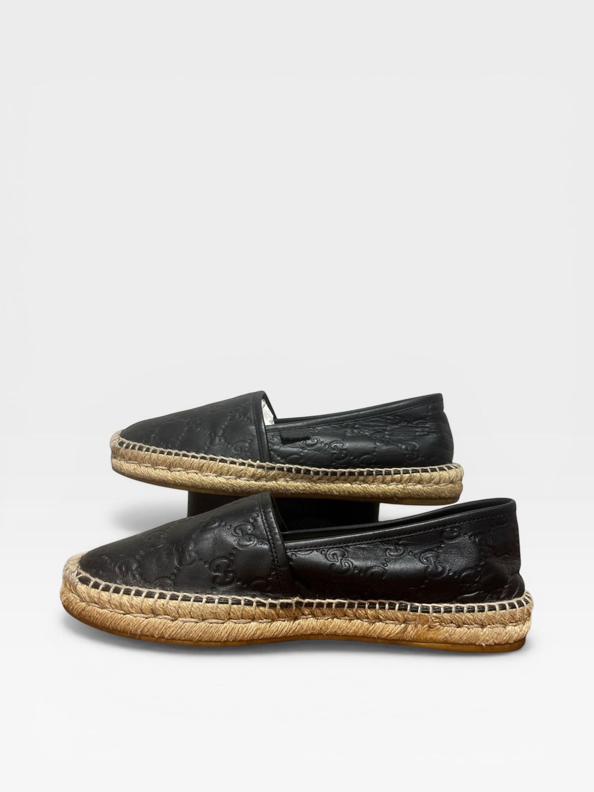 Gucci Black Leather Espadrilles With Embossed Logo – Classic Jute Sole Flats- Size 39