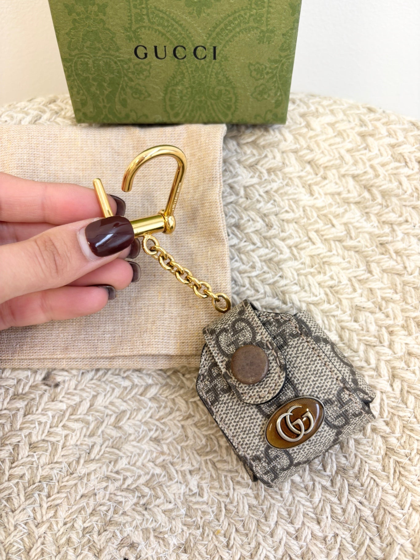Gucci Ophidia GG Supreme AirPods Case Keychain