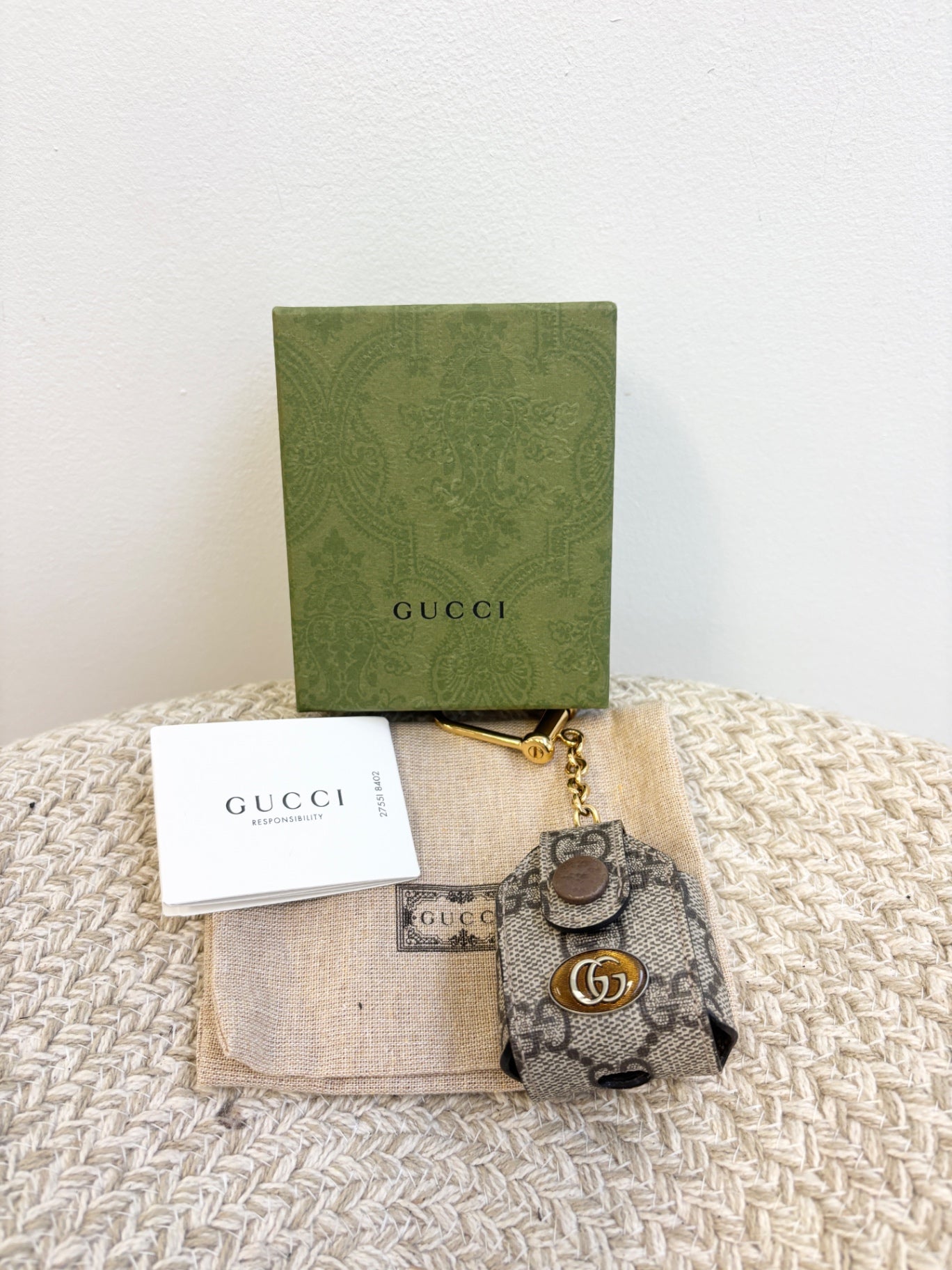 Gucci Ophidia GG Supreme AirPods Case Keychain