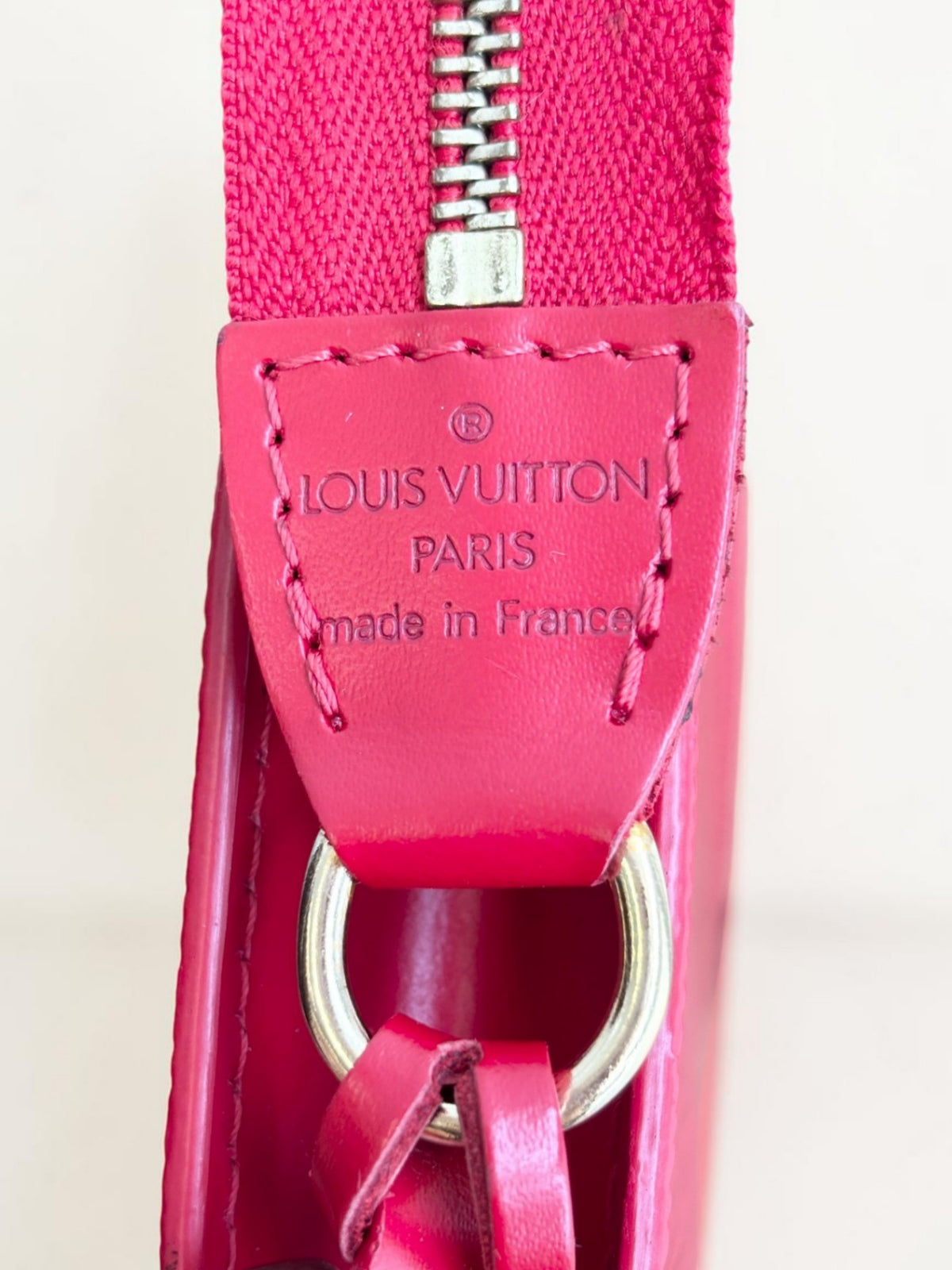 Louis Vuitton Pochette Accessoires in Red Epi Leather