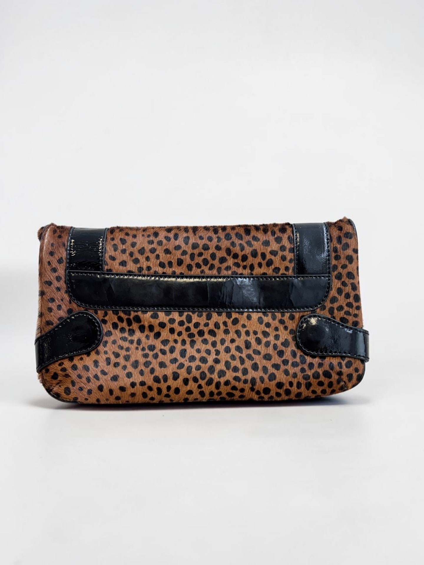 Estilo Emporio Leather Leopard and Black Clutch