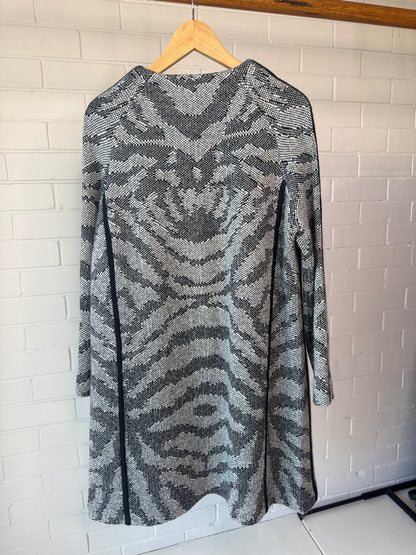 Thurley Knit Longline Coat Cardigan Size L Grey Black Animal Print
