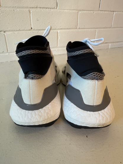 Adidas x Stella McCartney Ultraboost Silver-Toe Sneakers – Women’s US 7, Like New