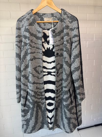 Thurley Knit Longline Coat Cardigan Size L Grey Black Animal Print