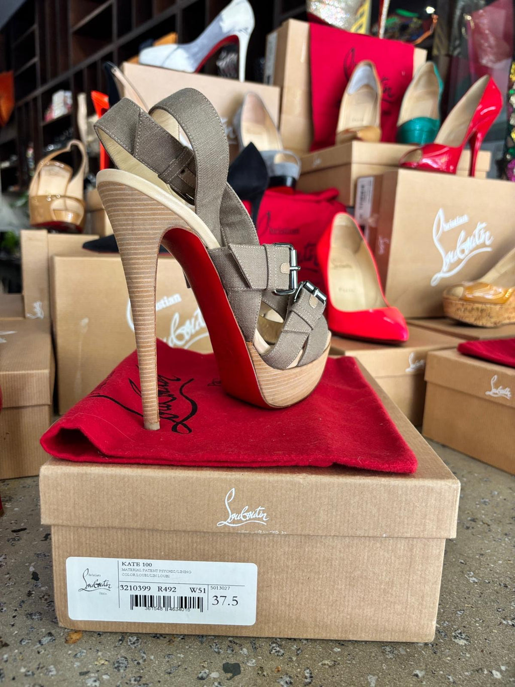 Christian Louboutin Toutenkaboucle 150 Platform Sandals in Taupe – Size EU 37.5