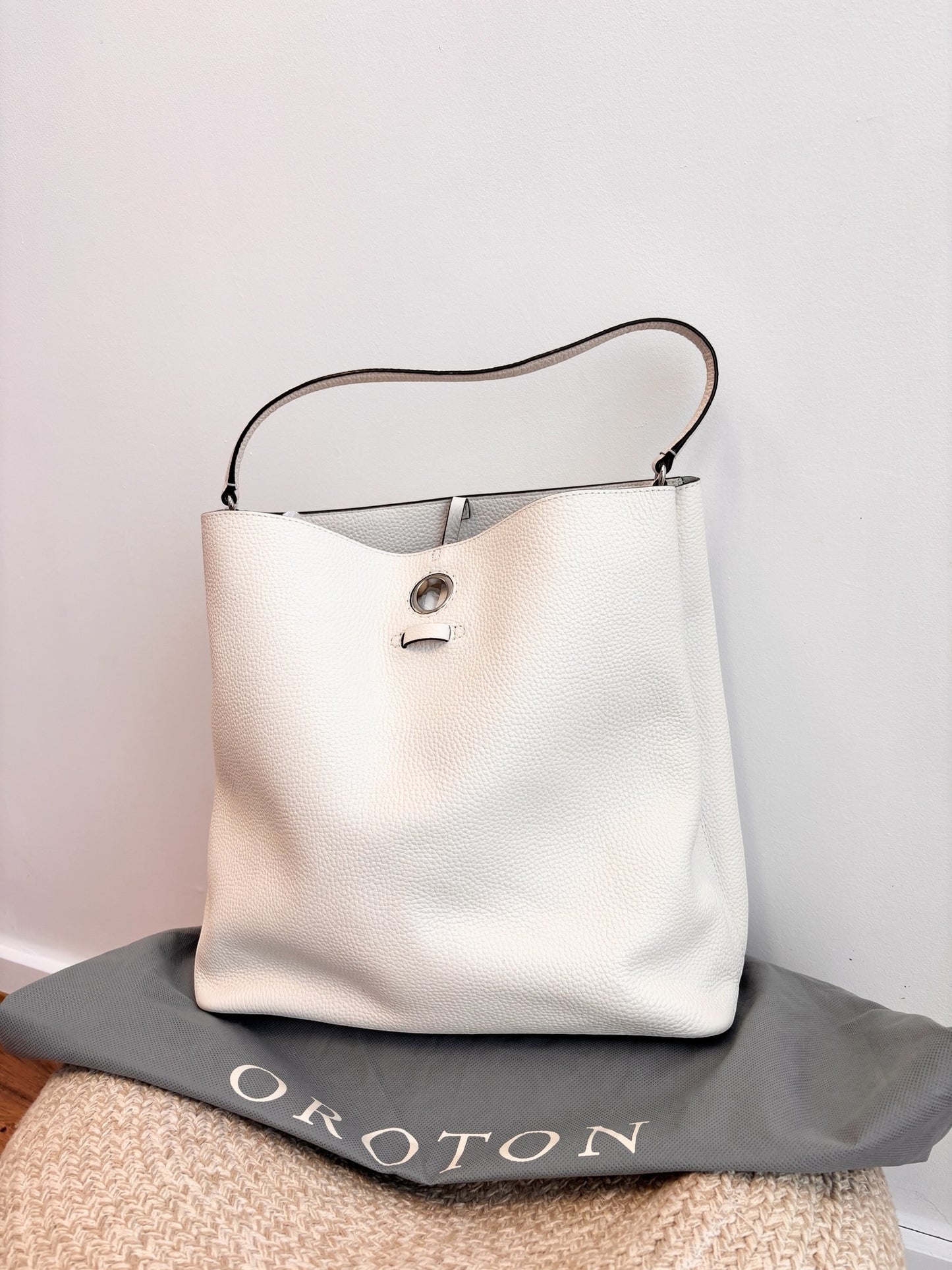 Oroton Hockney HOBO Cream