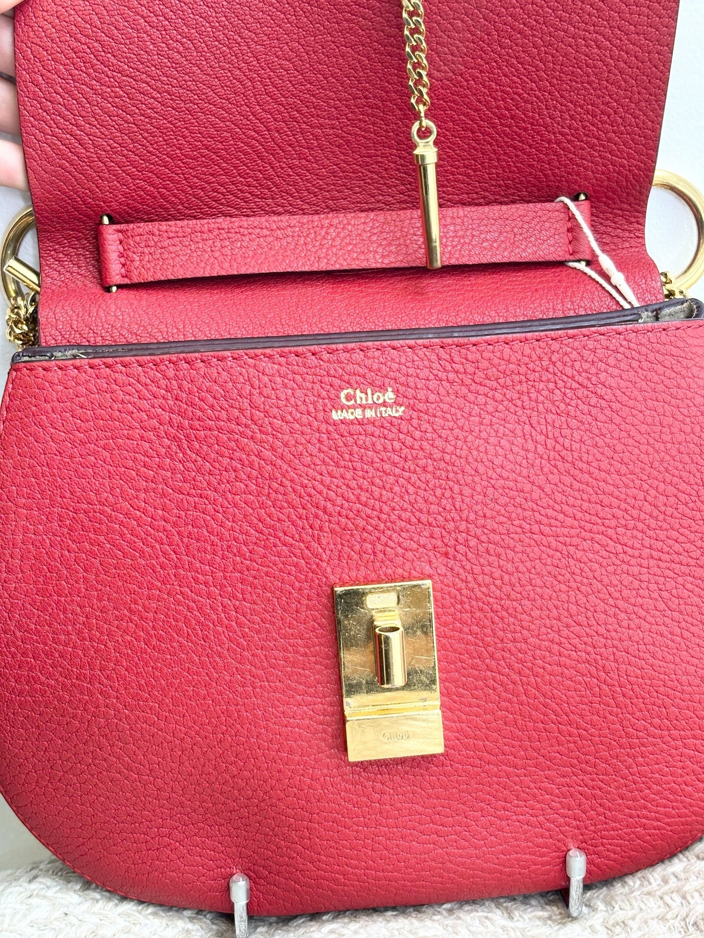 Chloe Drew Leather Shoulder Bag In Red