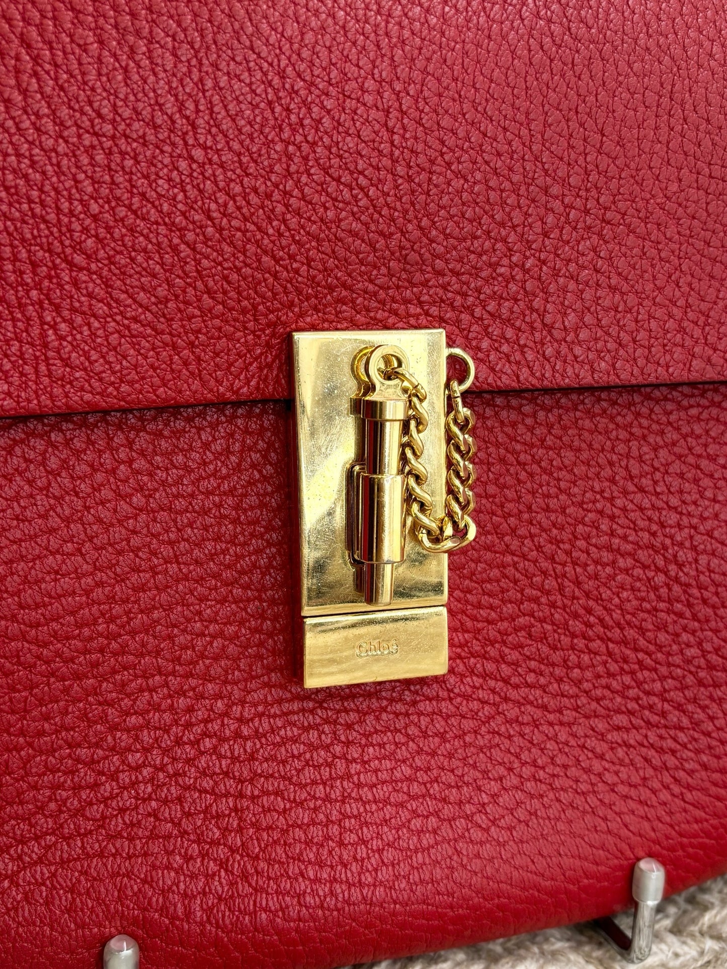 Chloe Drew Leather Shoulder Bag In Red
