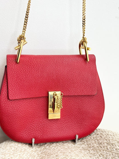 Chloe Drew Leather Shoulder Bag In Red