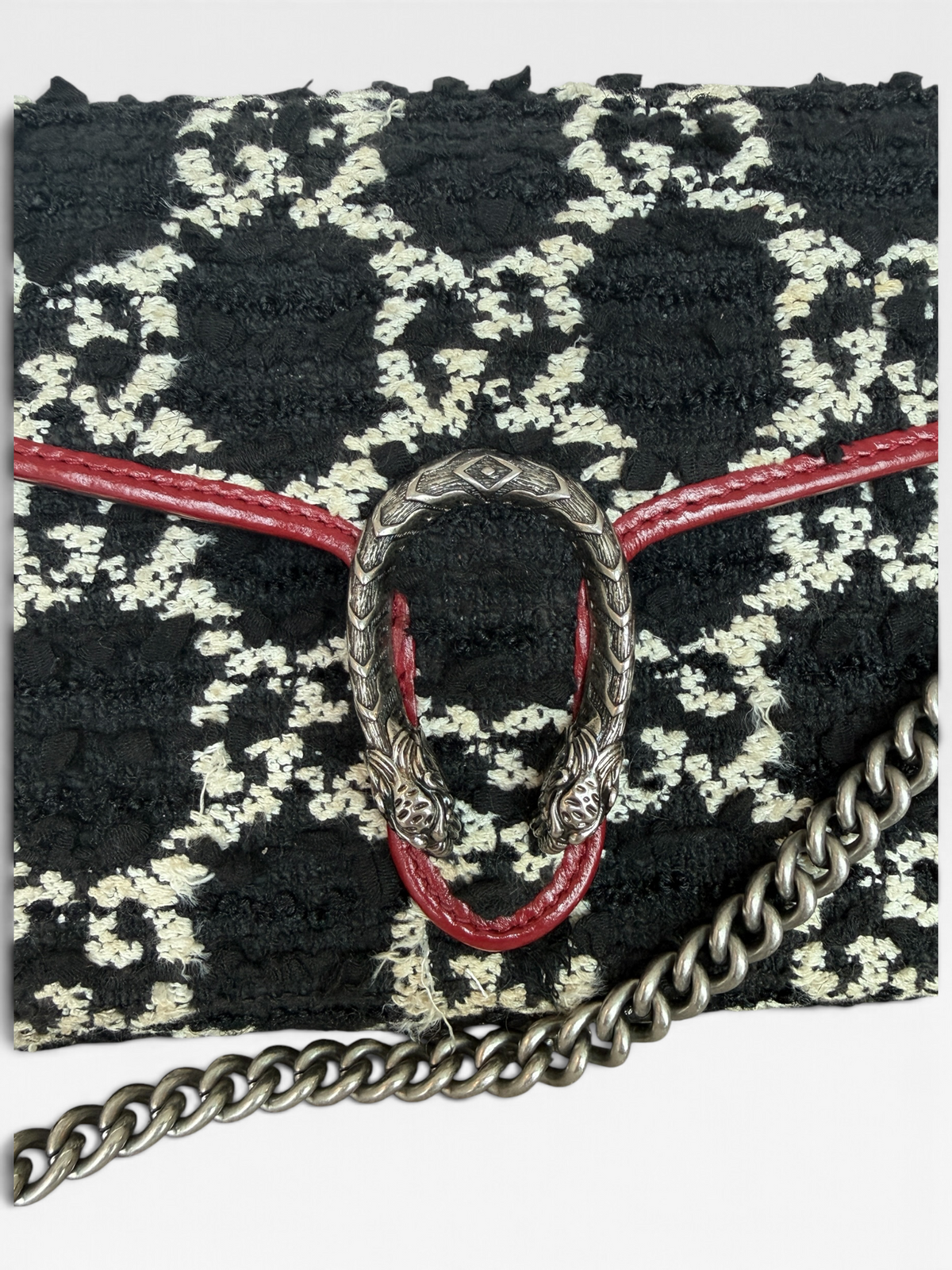 Gucci Dionysus GG Tweed Chain Wallet in Black and White with Red Trim – Mini