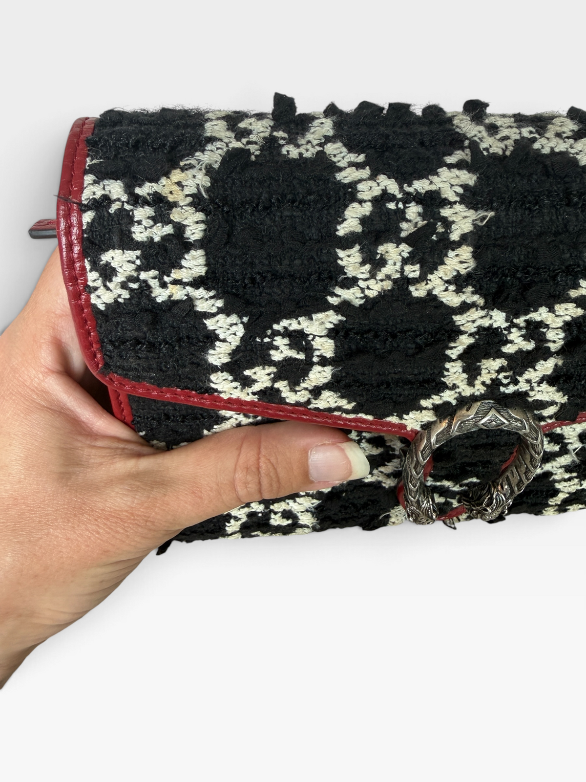 Gucci Dionysus GG Tweed Chain Wallet in Black and White with Red Trim – Mini