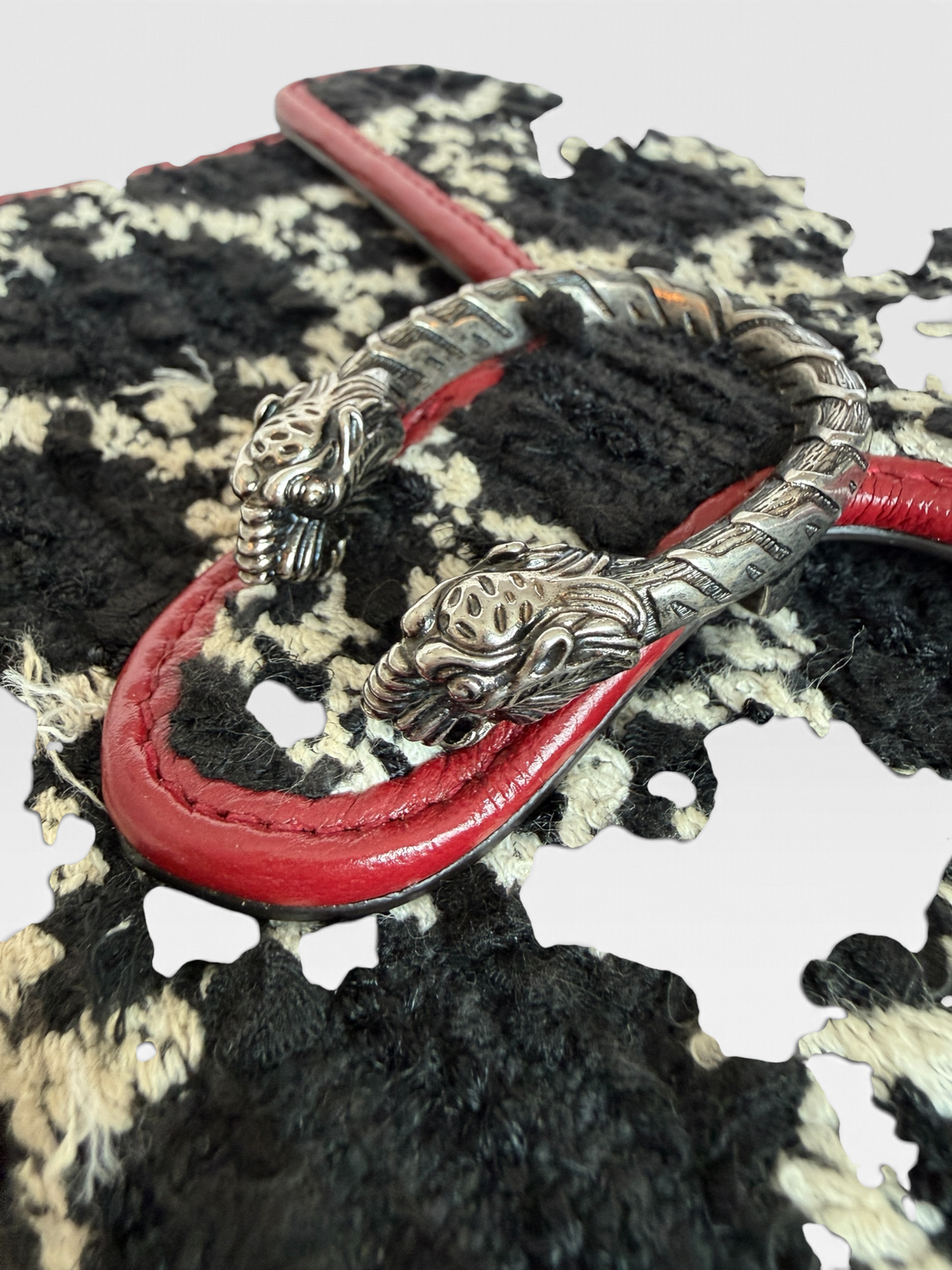 Gucci Dionysus GG Tweed Chain Wallet in Black and White with Red Trim – Mini