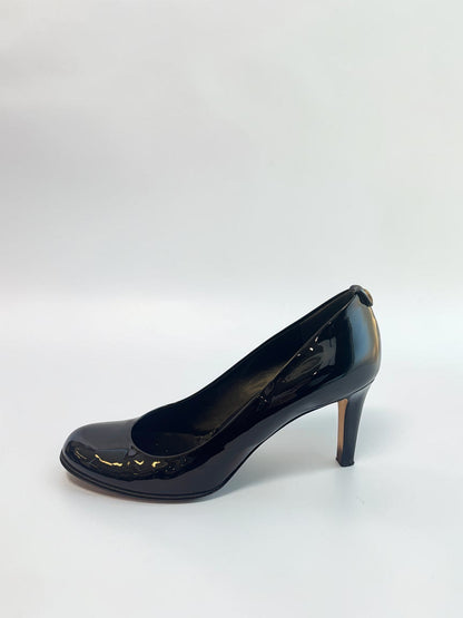 Gucci Black Patent Leather Classic Pumps - 42