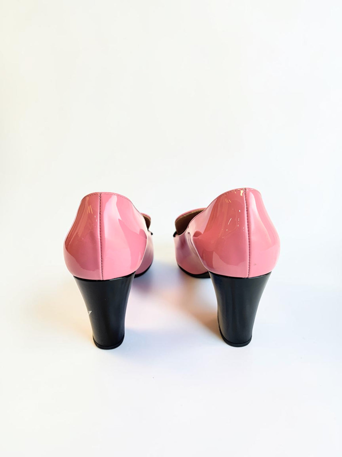 Emporio Armani pink patent leather pump G3024- 37