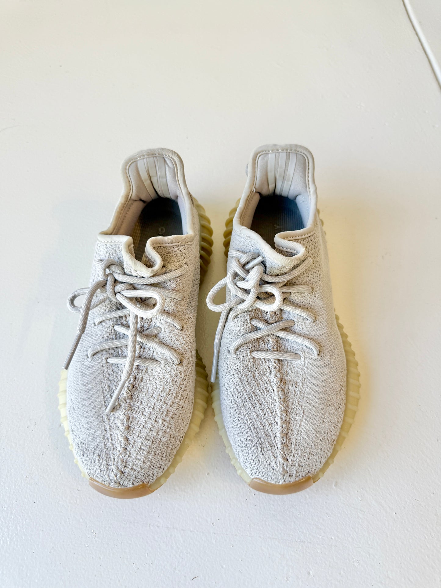 Adidas x Yeezy Boost 350 V2 in Sesame