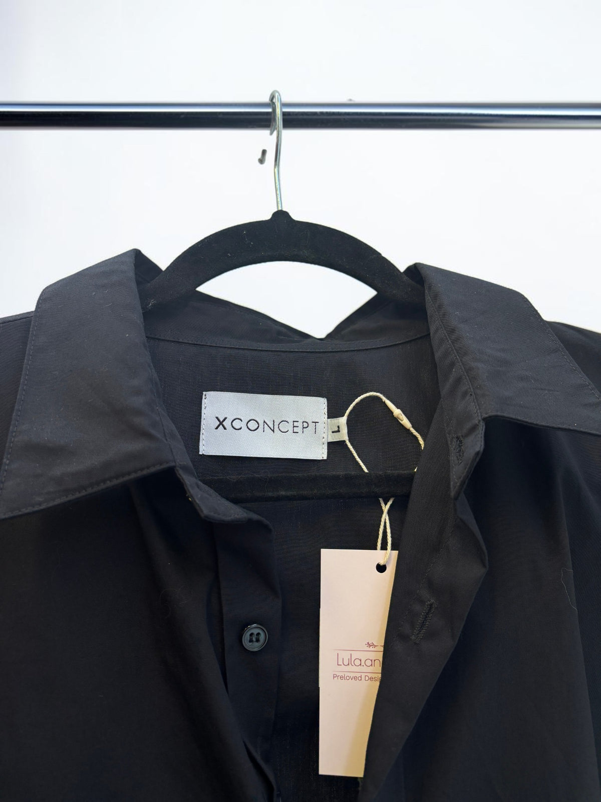 XCONCEPT Asymmetrical Long Sleeve Shirt in Black — L