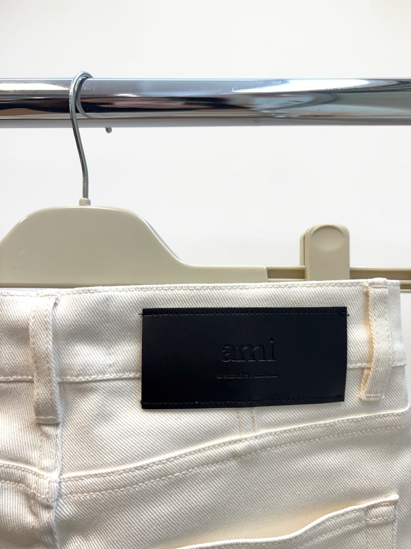 AMI Paris High-Rise Straight Leg White Denim – Size XS / 28