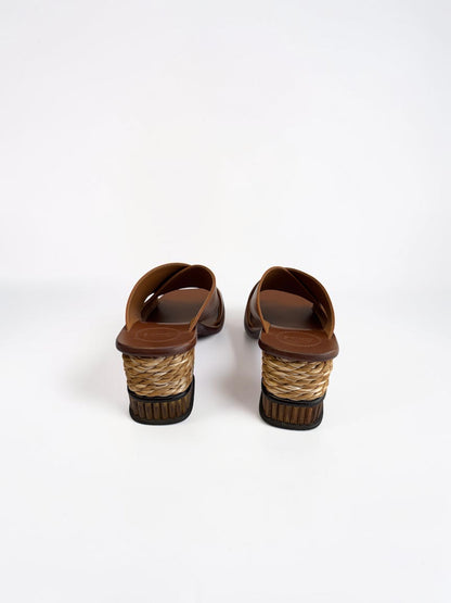 Chloé Laia Mule in Camel Leather — Size 38.5