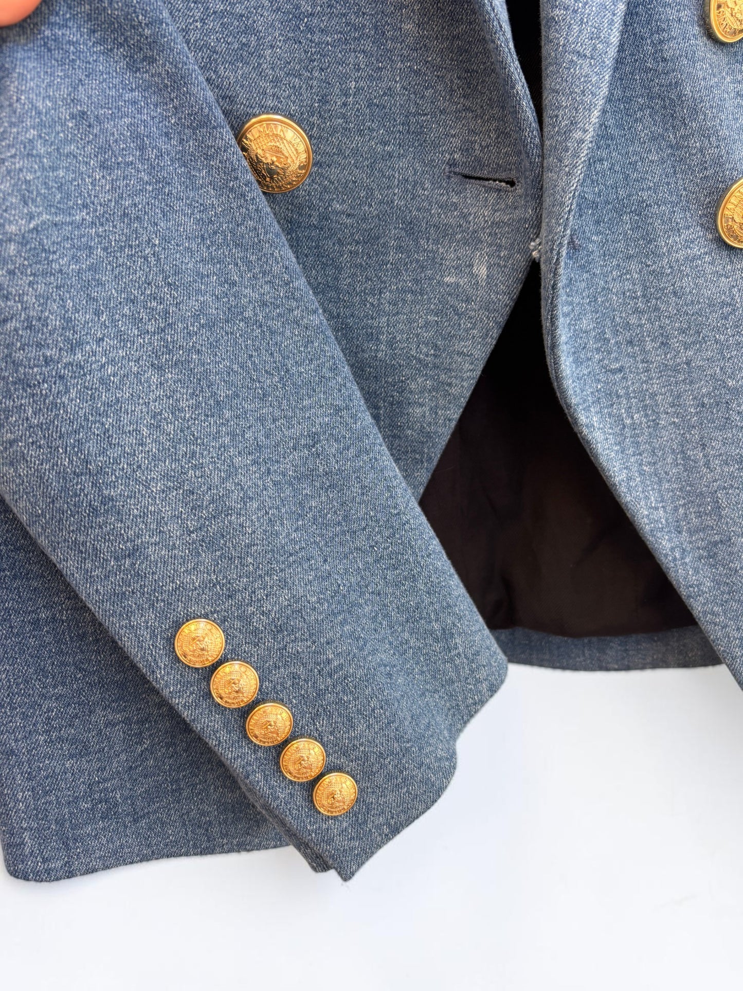 Balmain Blue Denim Double-Breasted Blazer – New With Tags – Size 40