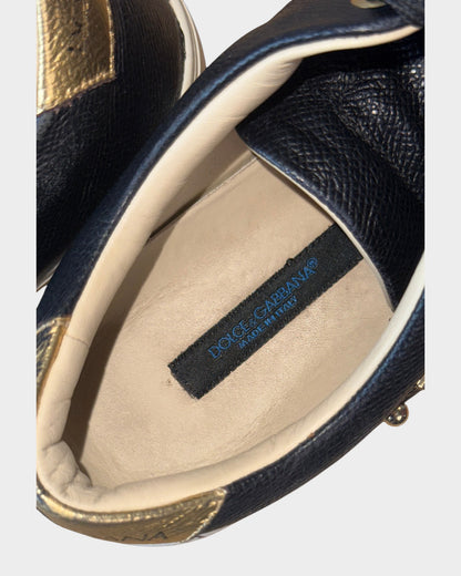 Lula and Mimi Dolce & Gabbana Portofino sneaker interior showing black leather and branded insole