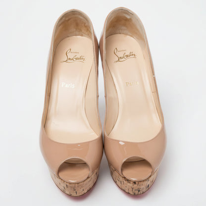 Christian Louboutin Une Plume Cork Wedge Pumps in Nude Patent Leather — 37